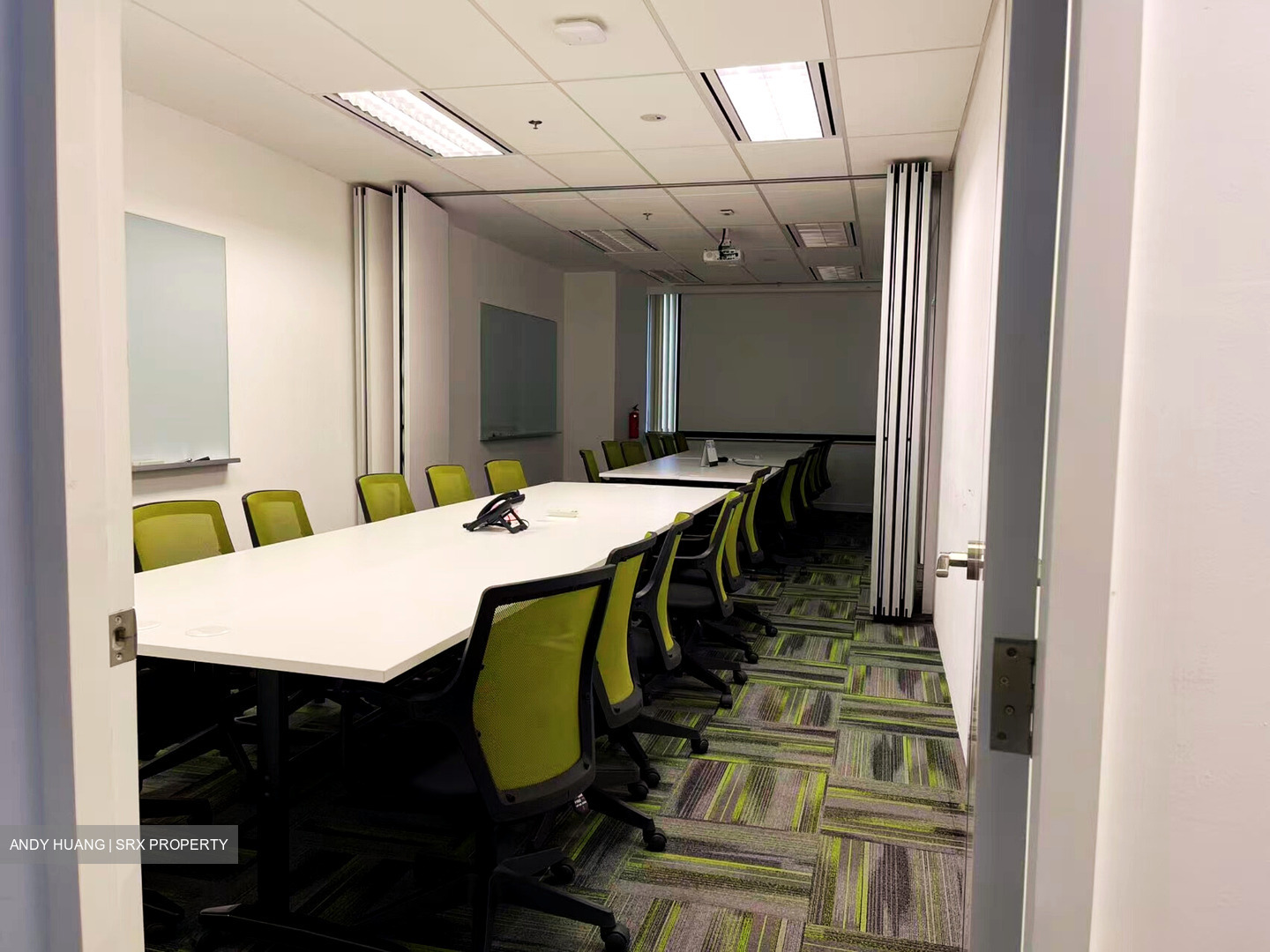 United Square (D11), Office #463686821